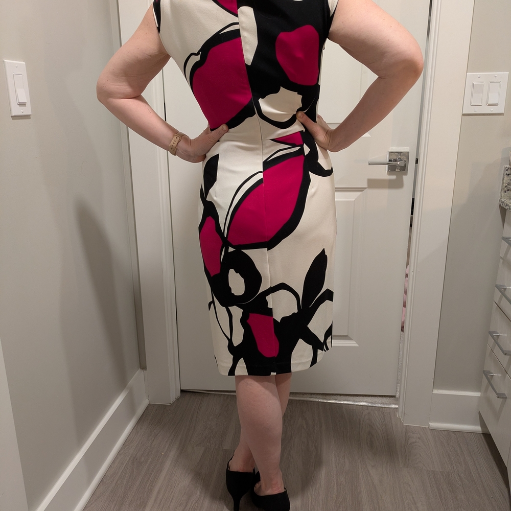 Muse Black and Pink Abstract Midi Dress - Picture 2 of 7